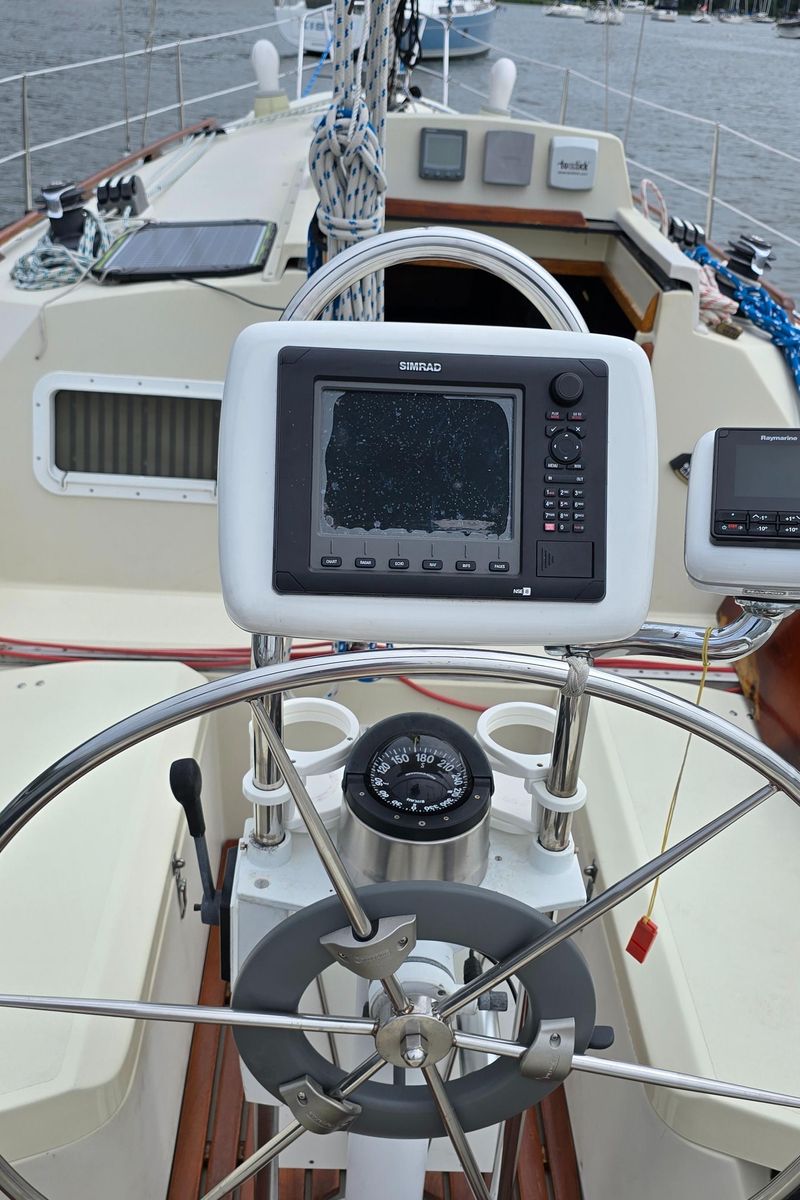 1985 Mirage Yachts 35 