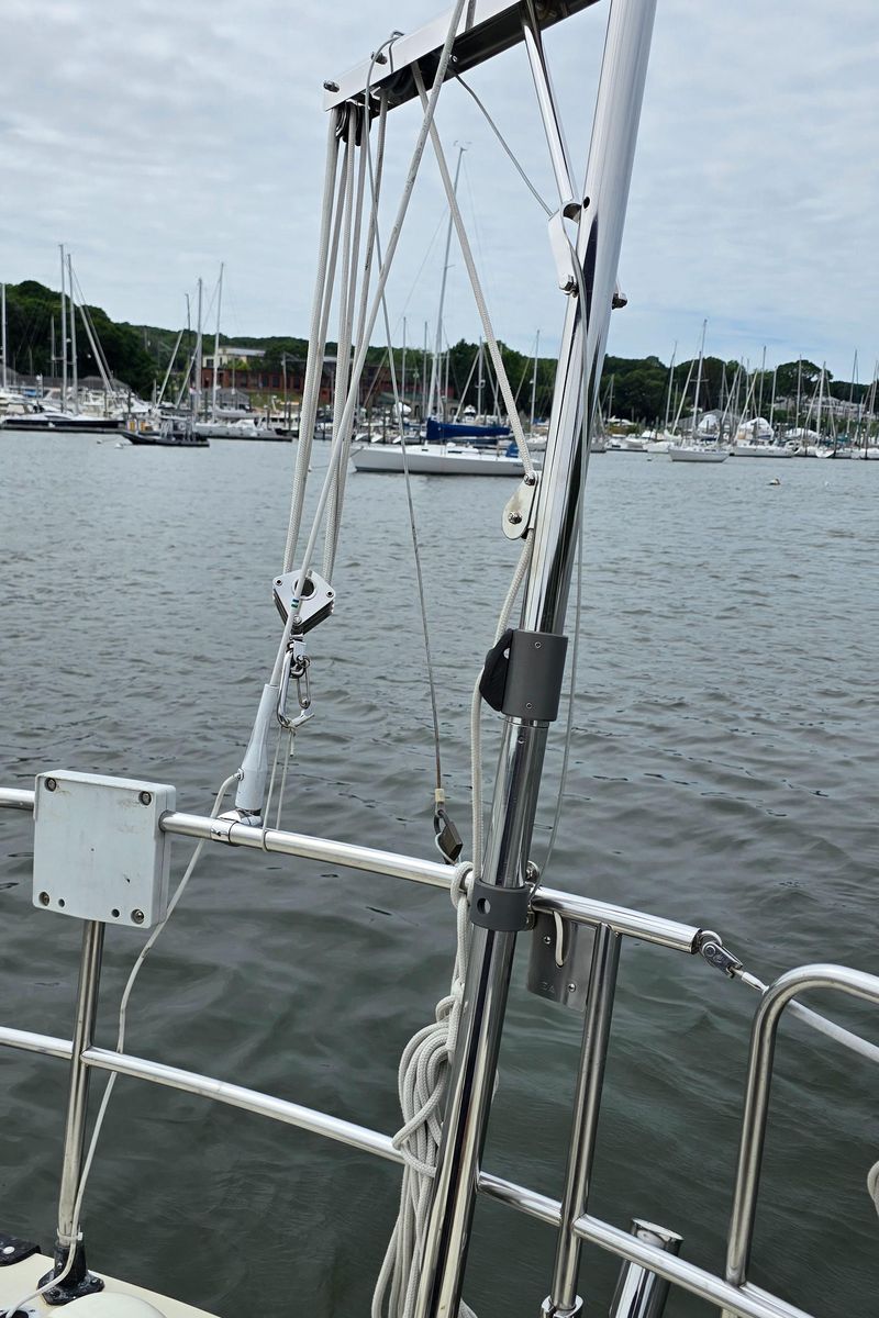 1985 Mirage Yachts 35 
