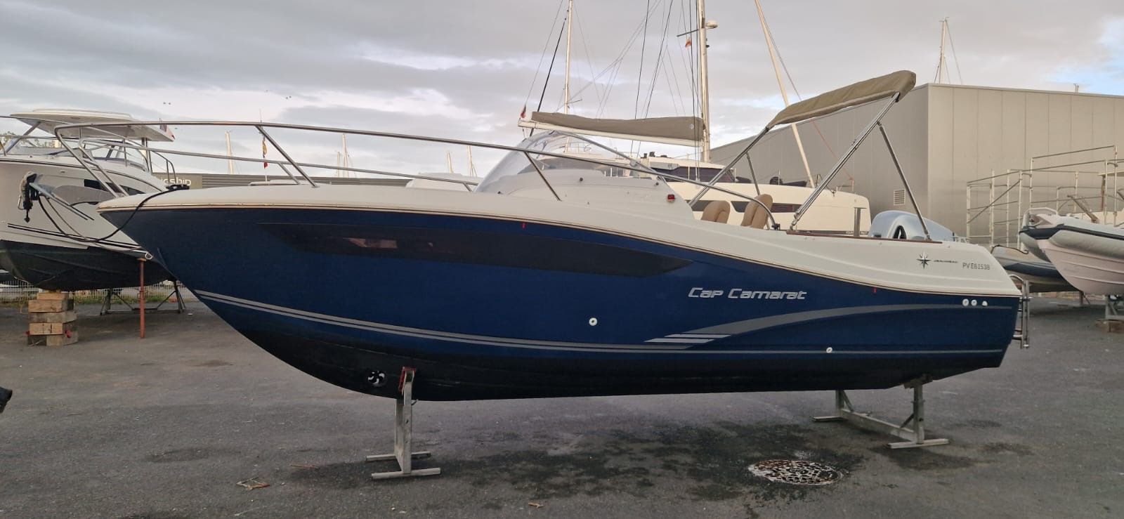 2012 Jeanneau Cap Camarat 7.5 WA