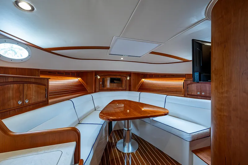 Scusi Yacht Photos Pics 