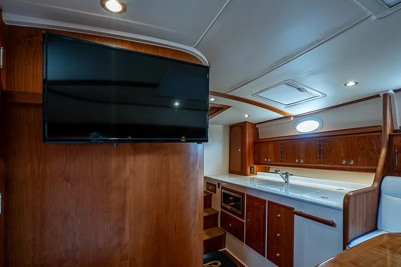 Scusi Yacht Photos Pics 