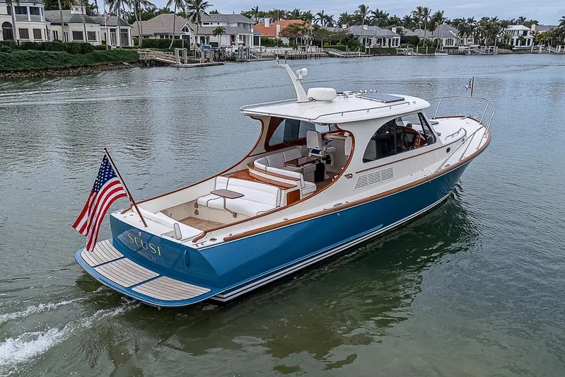 Scusi Yacht Photos Pics 