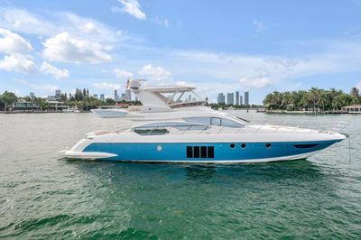 Yacht