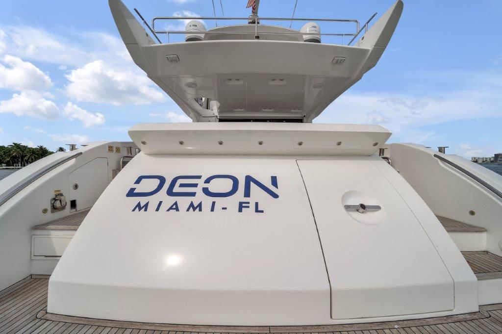 2014 Azimut 64 