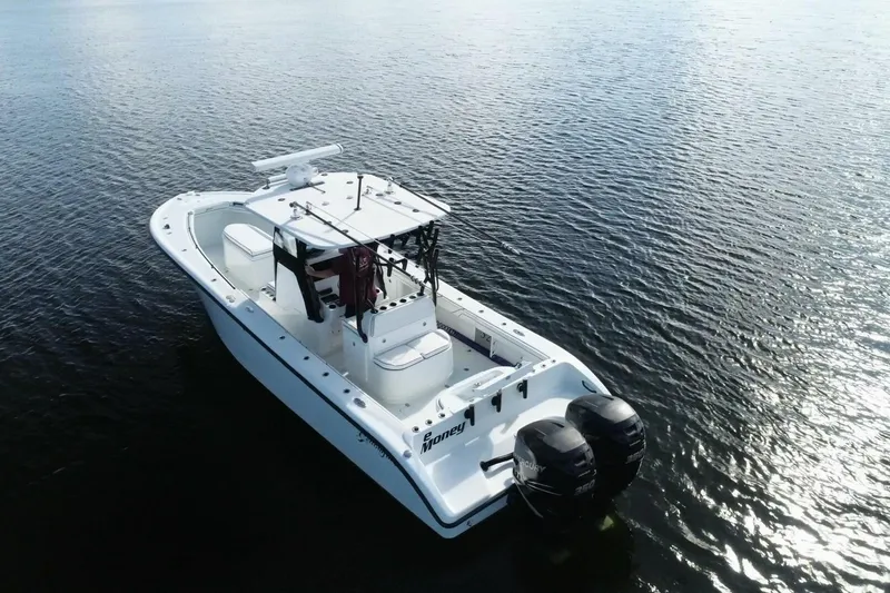  Yacht Photos Pics 2017 Yellowfin 32 Center Console - Profile