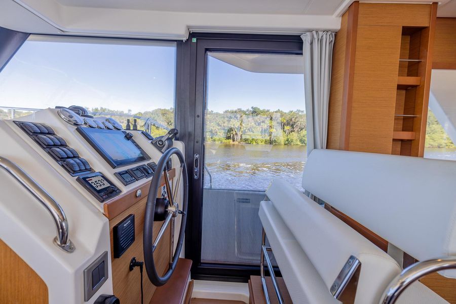 2021 Beneteau Swift Trawler 41