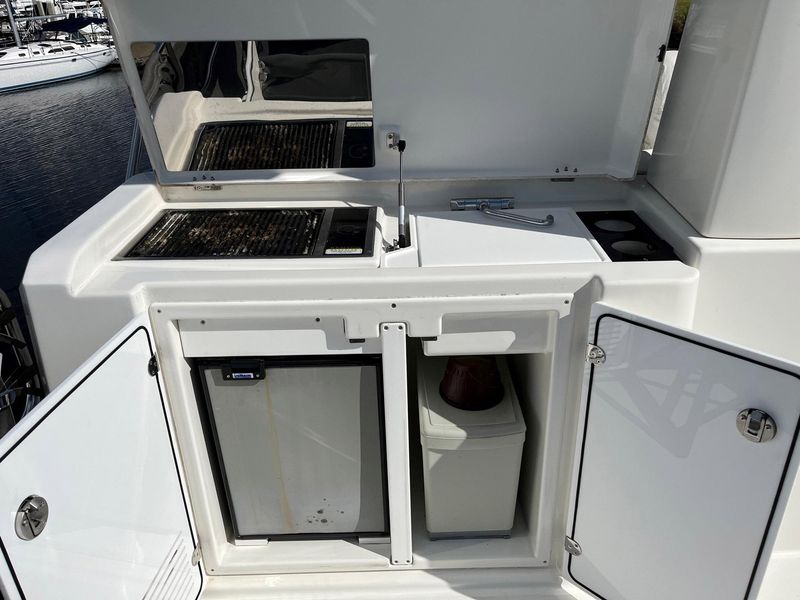 2021 Beneteau Swift Trawler 41