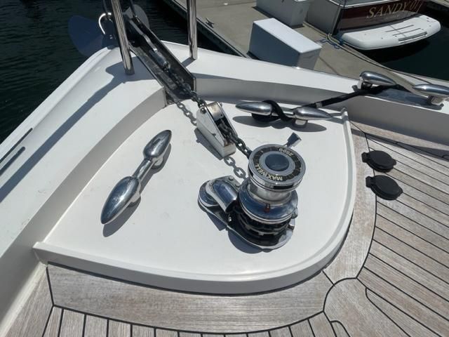 2007 Lazzara Yachts LSX