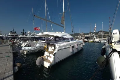 2018 Bavaria Nautitech 46 FLY