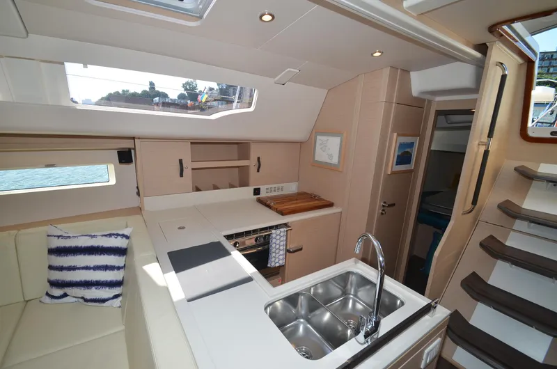 Arcturus Yacht Photos Pics Galley 8