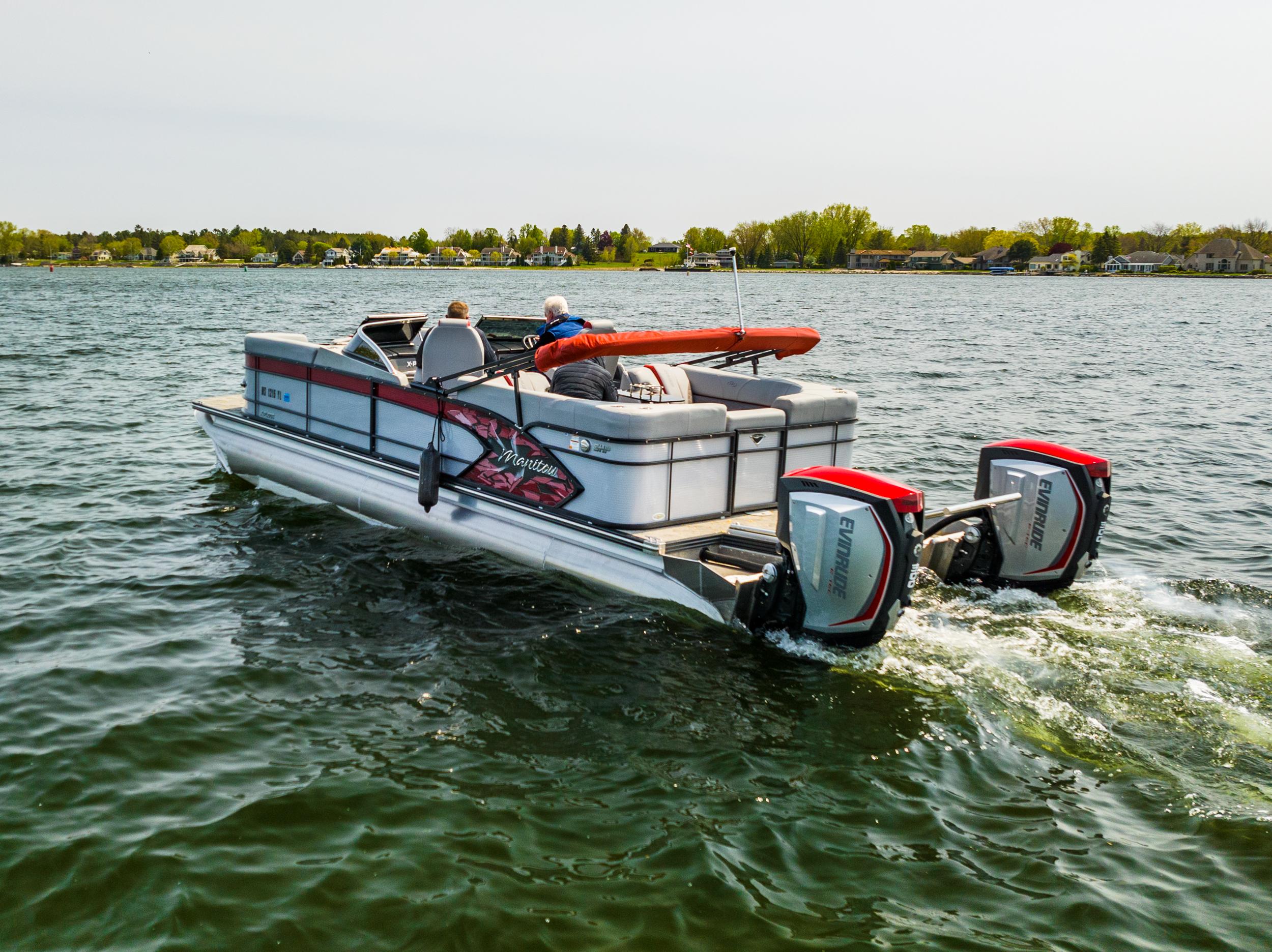 2018 Manitou 25 Xplode RFW Dual SHP Bateaux ponton à vendre YachtWorld