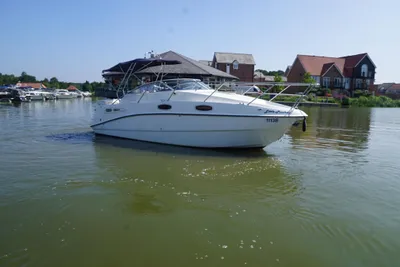 2005 Sealine S25