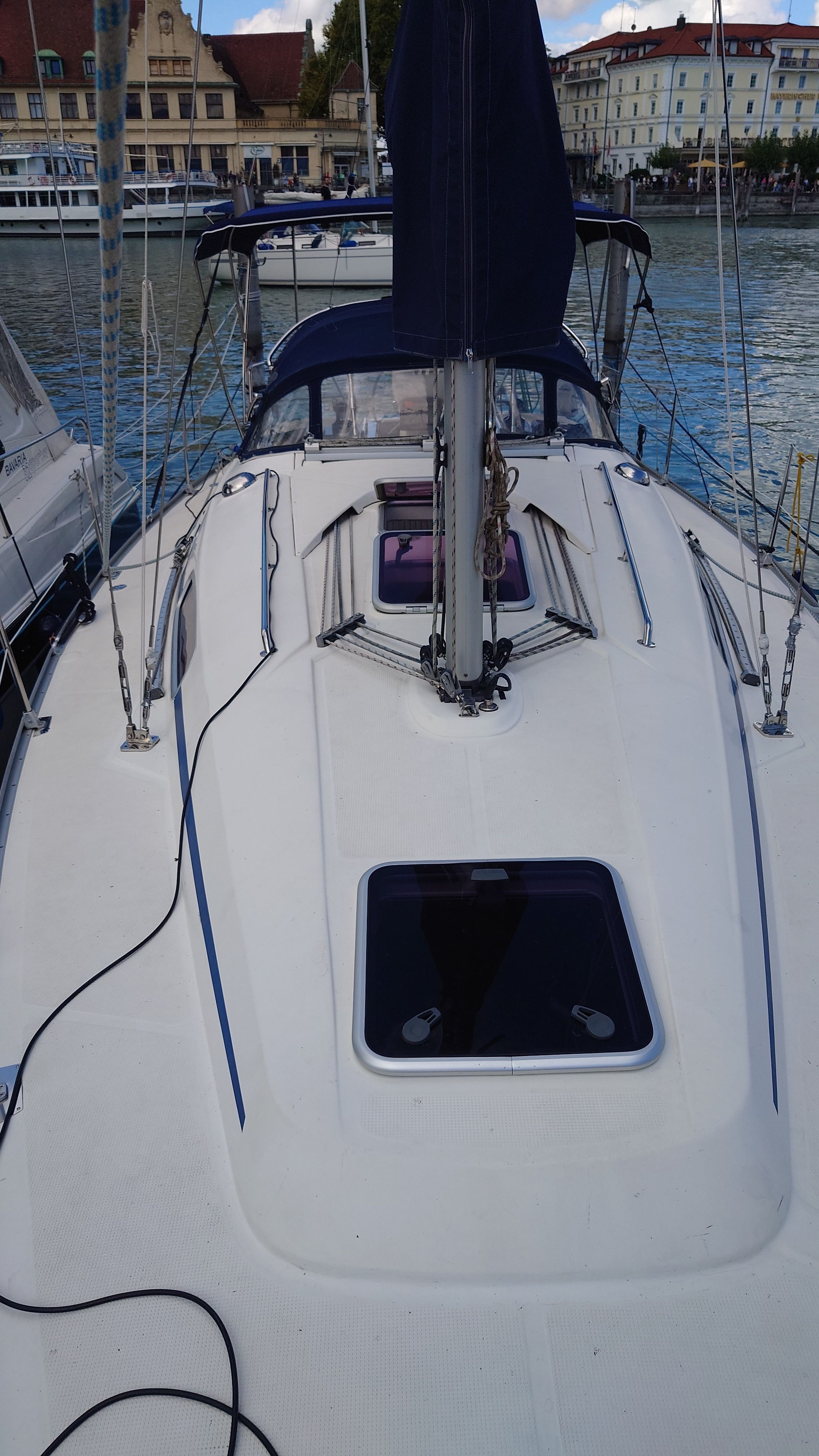 2009 Bavaria C34 cruiser