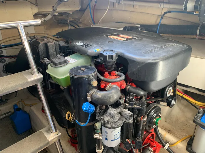 Blue Sky Yacht Photos Pics 