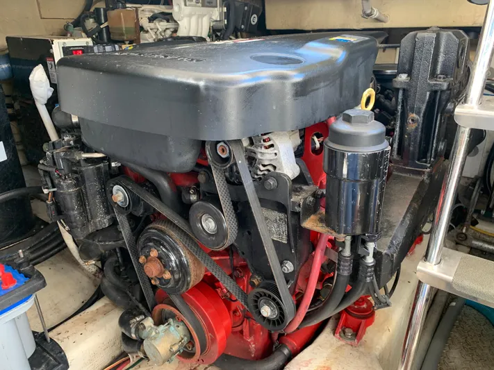 Blue Sky Yacht Photos Pics 