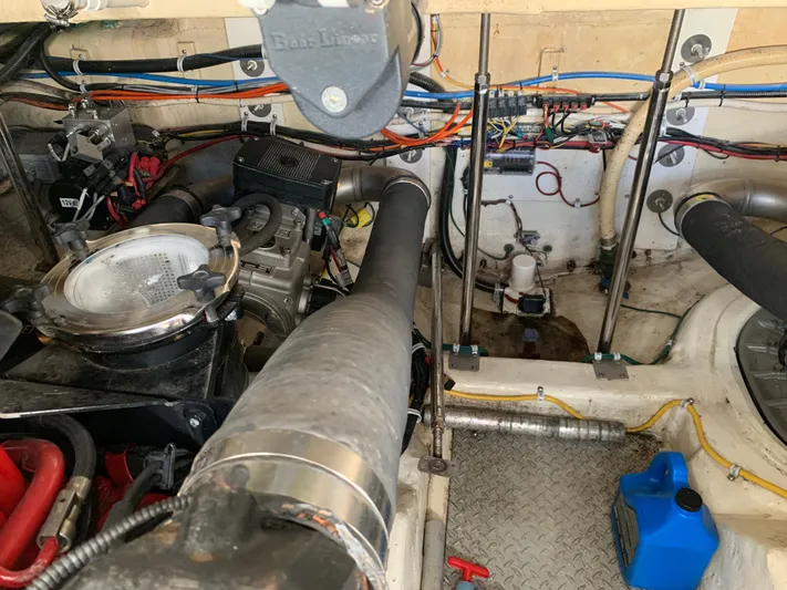 Blue Sky Yacht Photos Pics 