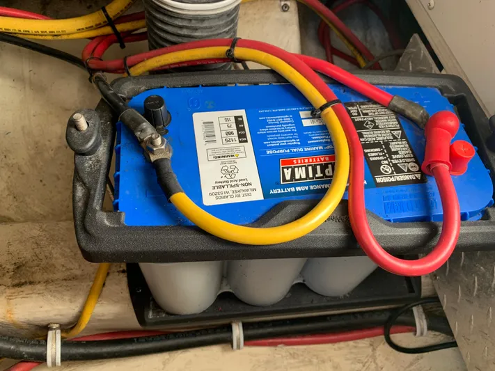 Blue Sky Yacht Photos Pics 