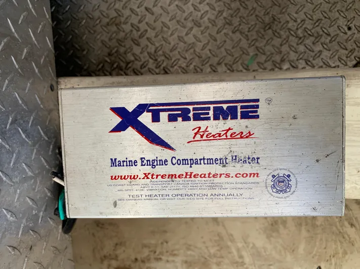 Blue Sky Yacht Photos Pics 