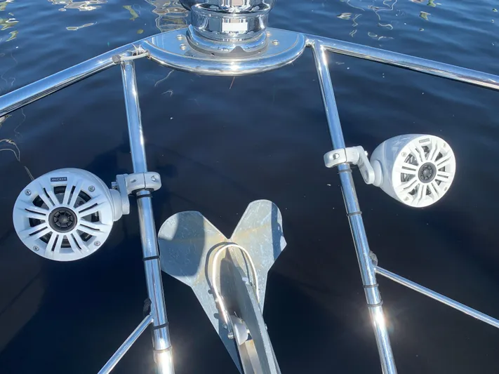 Blue Sky Yacht Photos Pics 