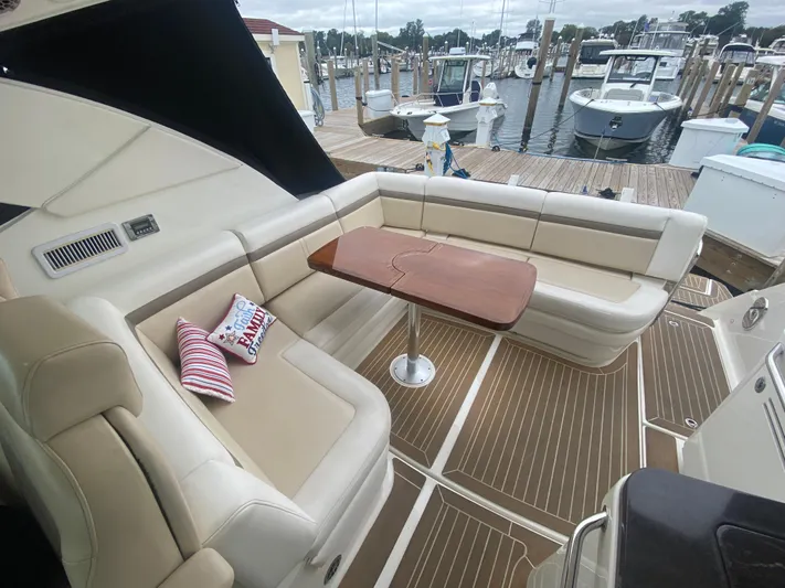 Two P's Yacht Photos Pics 2012 Sea Ray 410 Sundancer