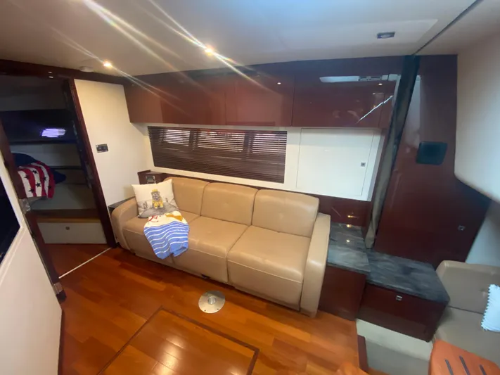 Two P's Yacht Photos Pics 2012 Sea Ray 410 Sundancer