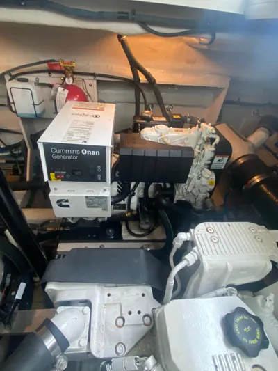 Two P's Yacht Photos Pics 2012 Sea Ray 410 Sundancer