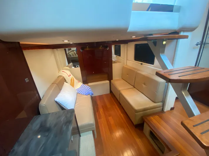 Two P's Yacht Photos Pics 2012 Sea Ray 410 Sundancer