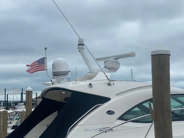 Two P's Yacht Photos Pics 2012 Sea Ray 410 Sundancer