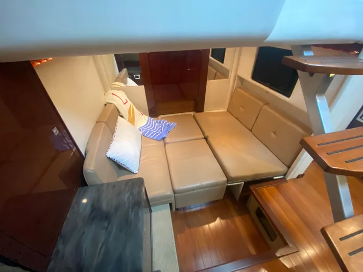 Two P's Yacht Photos Pics 2012 Sea Ray 410 Sundancer