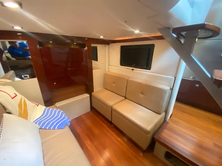 Two P's Yacht Photos Pics 2012 Sea Ray 410 Sundancer