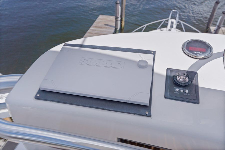 2007 Viking 52 Open