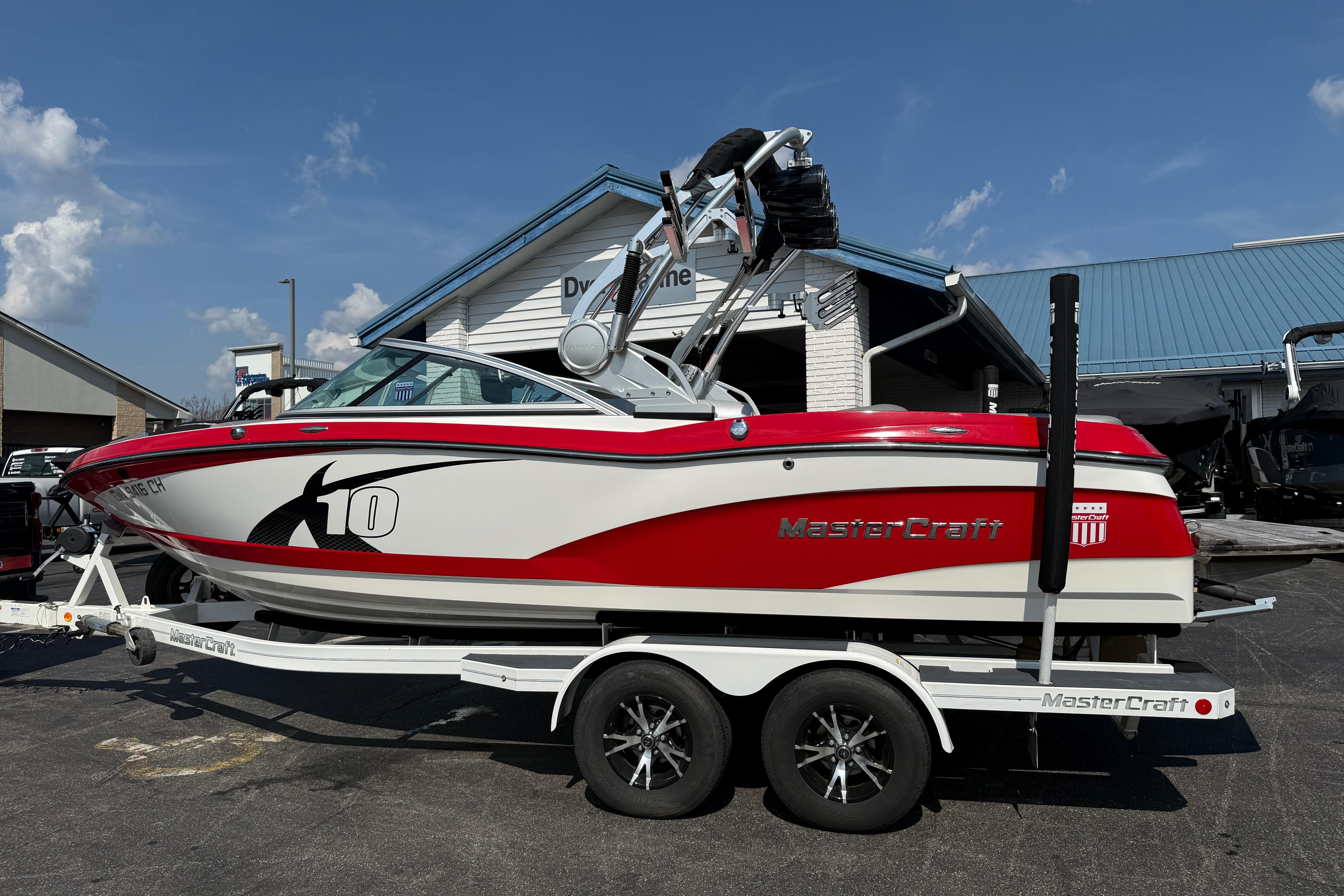 MasterCraft X10