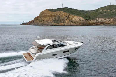 Jeanneau 40 LEADER