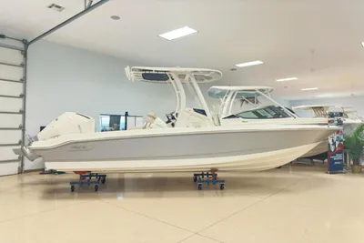 Boston Whaler 220 Dauntless