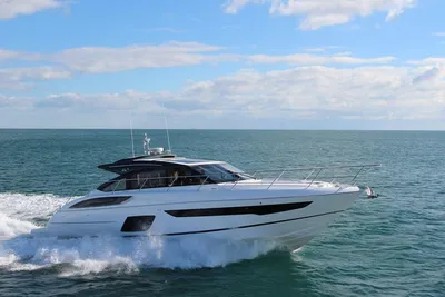 2017 Princess V58