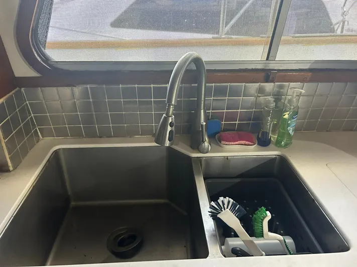 Maraya Ll Yacht Photos Pics 1985 Cheoy Lee 63 LRMS