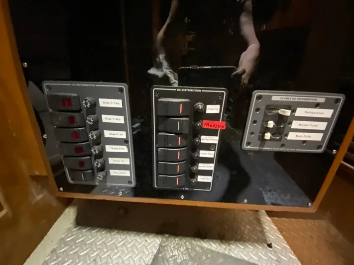 Maraya Ll Yacht Photos Pics 