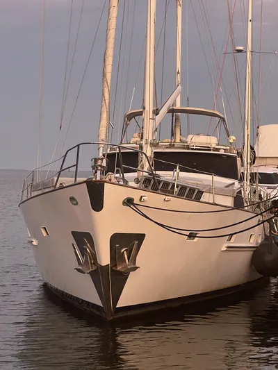 Maraya Ll Yacht Photos Pics 