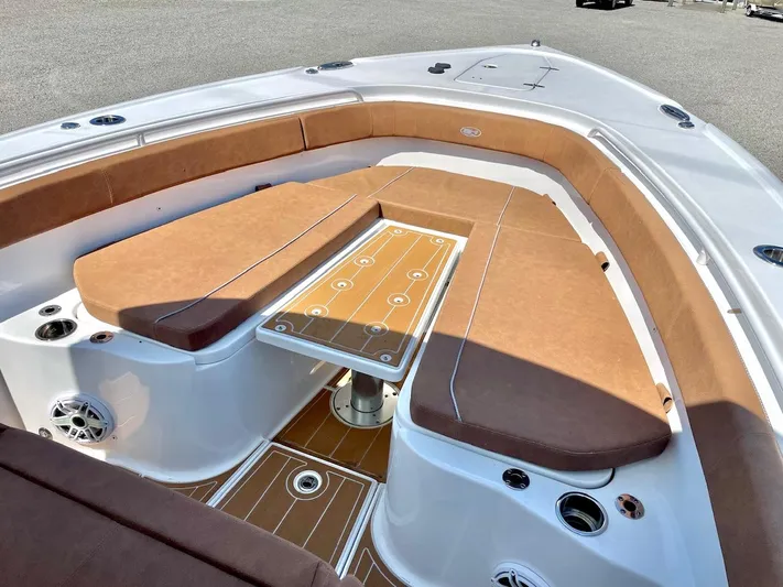 Side Piece Yacht Photos Pics 