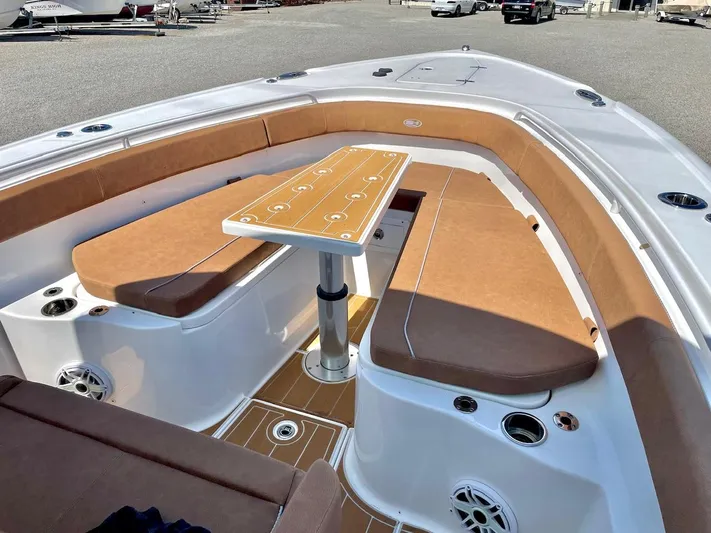 Side Piece Yacht Photos Pics 