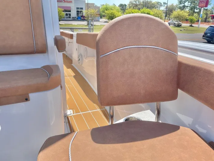 Side Piece Yacht Photos Pics 