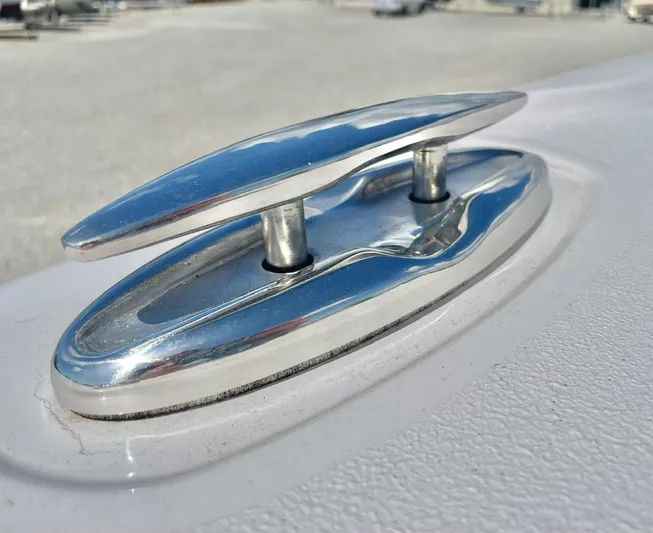 Side Piece Yacht Photos Pics 