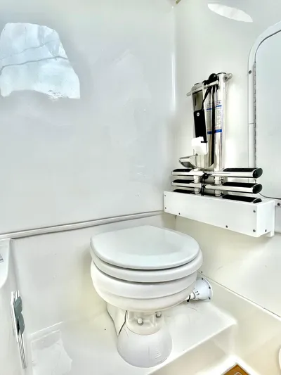 Side Piece Yacht Photos Pics 