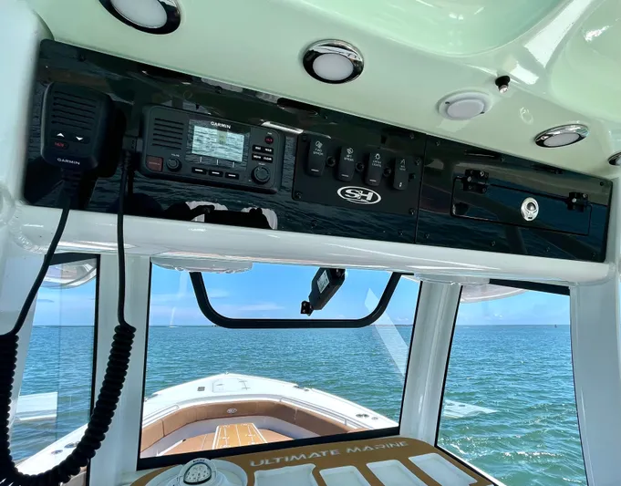 Side Piece Yacht Photos Pics 