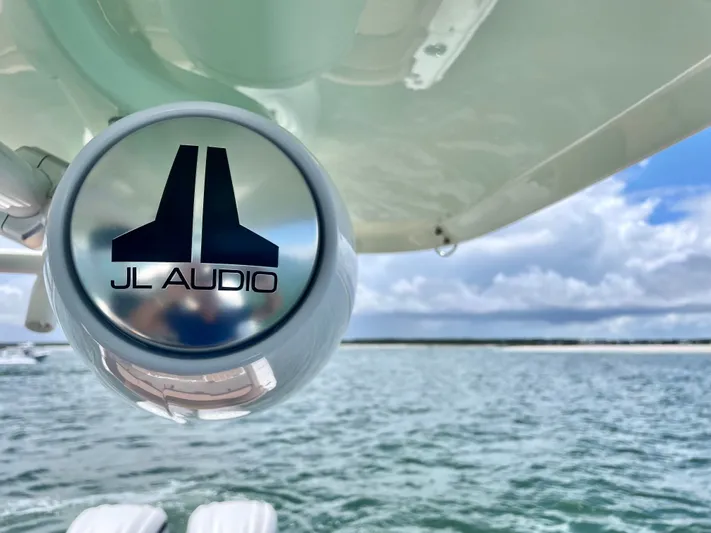 Side Piece Yacht Photos Pics 