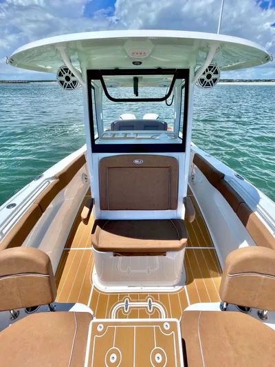 Side Piece Yacht Photos Pics 