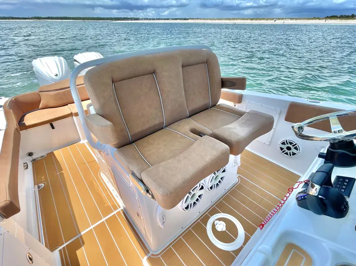 Side Piece Yacht Photos Pics 