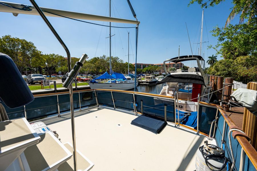 1989 Grand Banks 46 MotorYacht CP