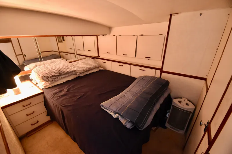 Mystic Blue Yacht Photos Pics 