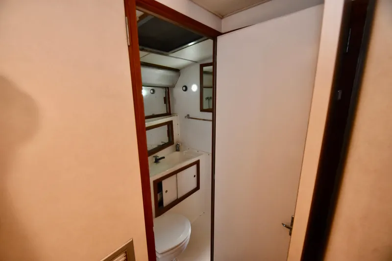 Mystic Blue Yacht Photos Pics 